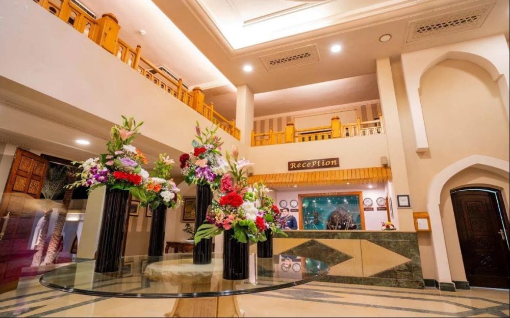Club Reef Hotel 4*