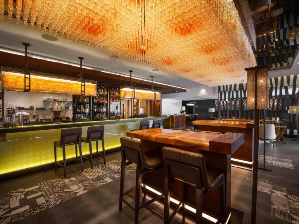 Swissotel The Stamford 5*