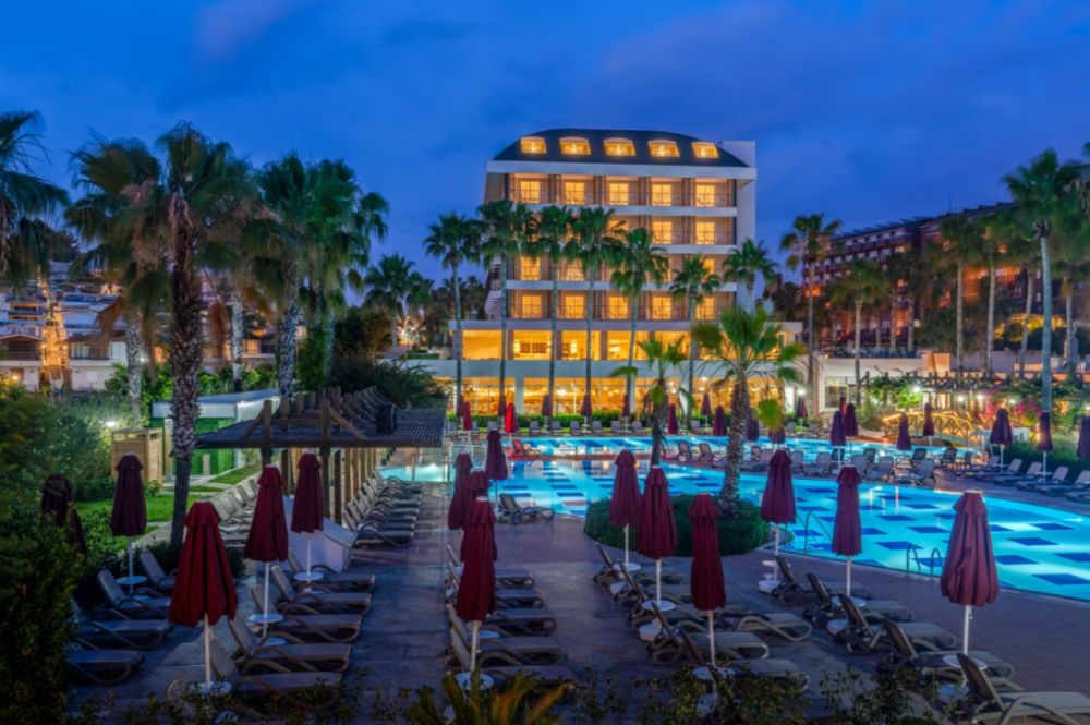 Trendy Palm Beach 5*