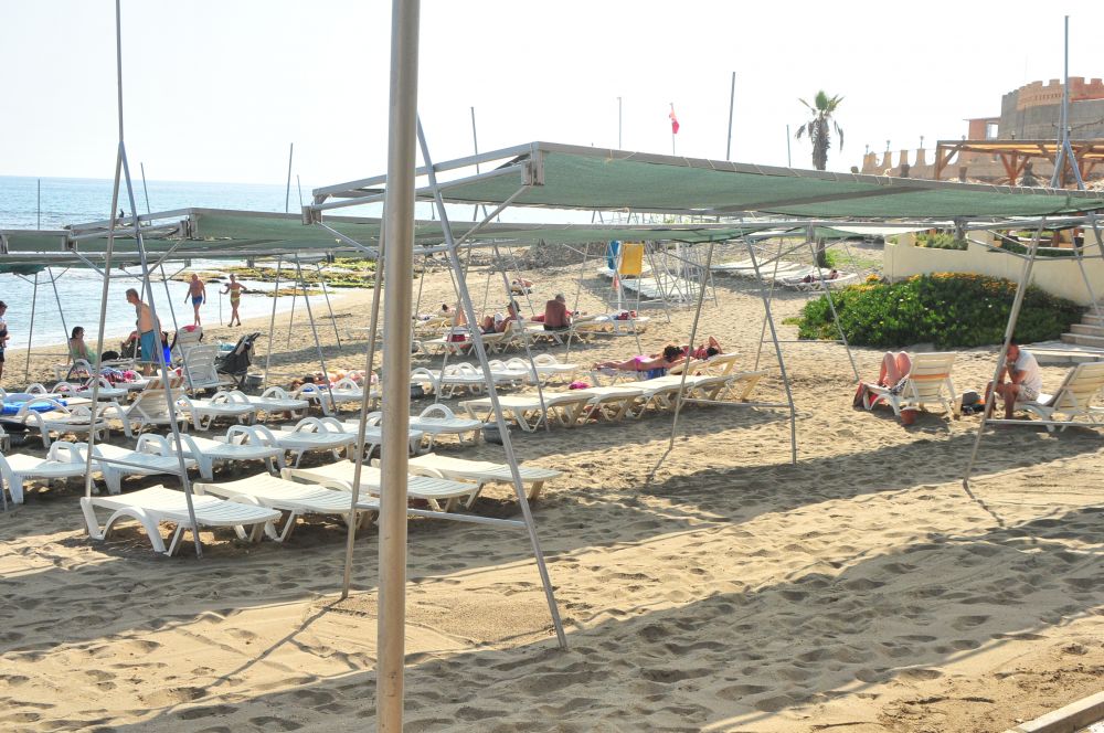 Asrin Beach Hotel 4*