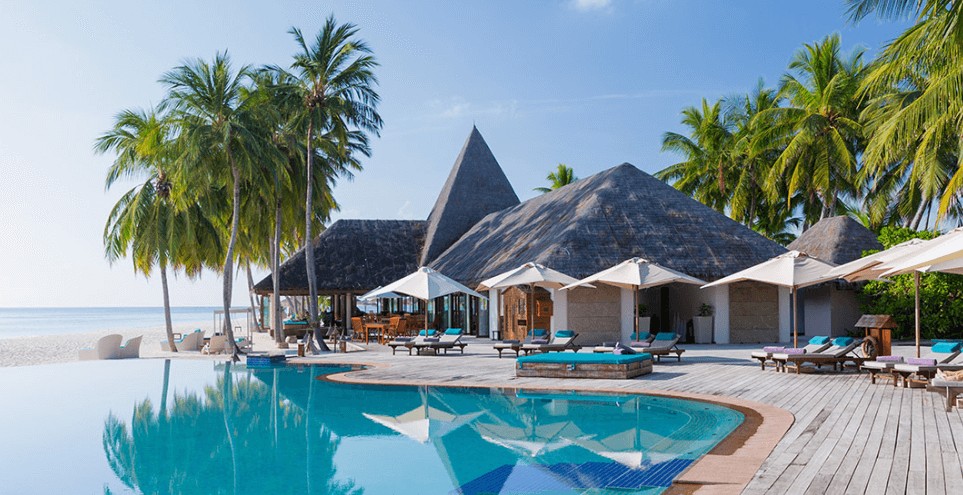 Veligandu Island Resort 5*