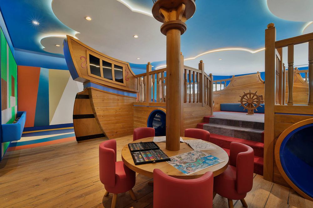 Hilton Dubai Palm Jumeirah 5*