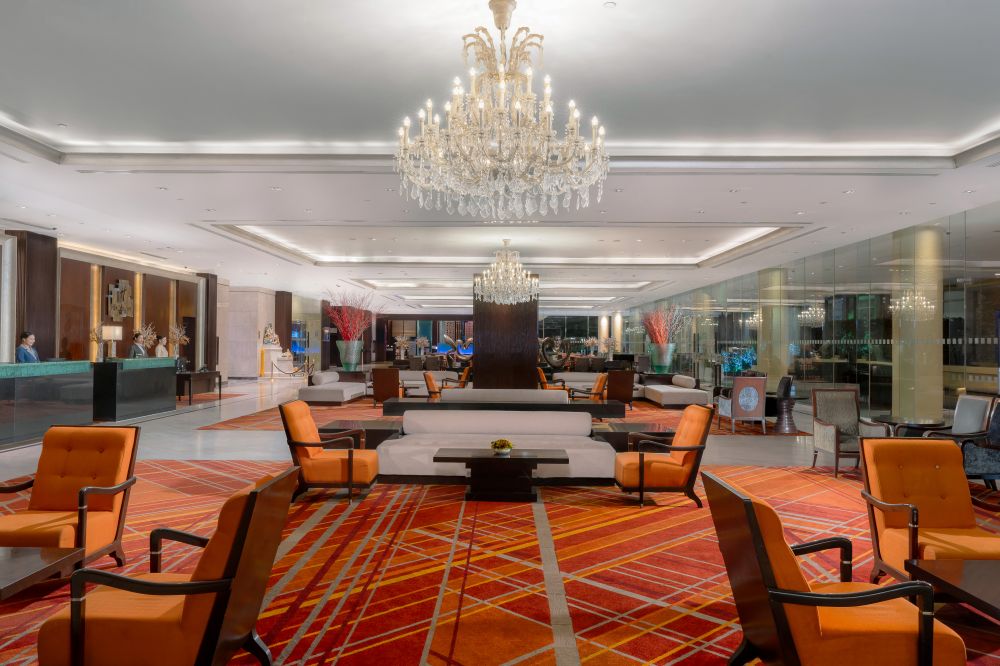 Holiday Inn Silom, Bangkok 4*