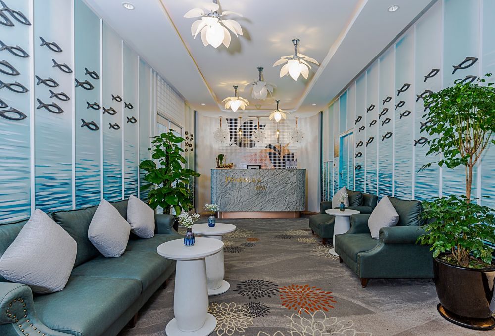 Peninsula Hotel Da Nang 5*