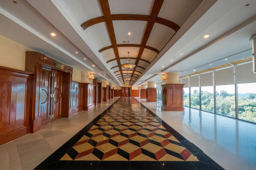 Long Beach Garden Hotel & Pavillons 4*