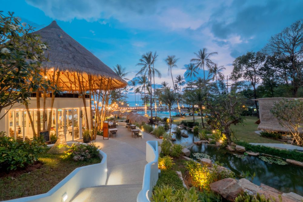 Eden Beach Khao Lak Resort & Spa 5*