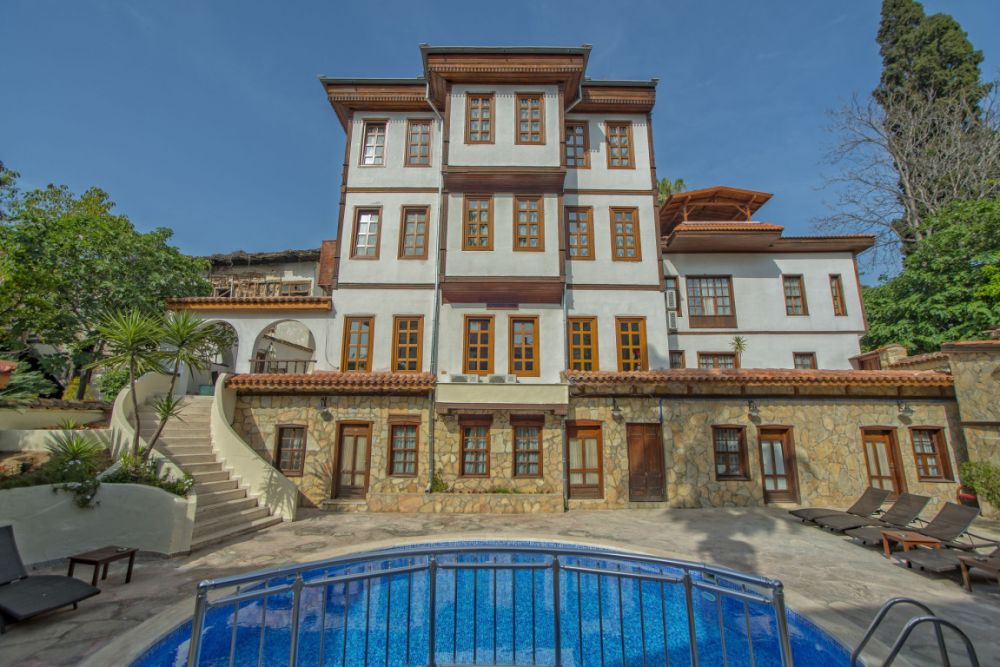 Argos Hotel 