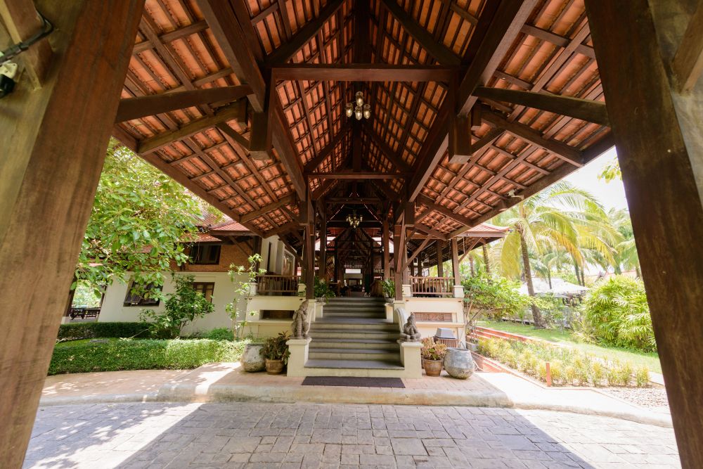 Khao Lak Bhandari Resort & Spa 4*