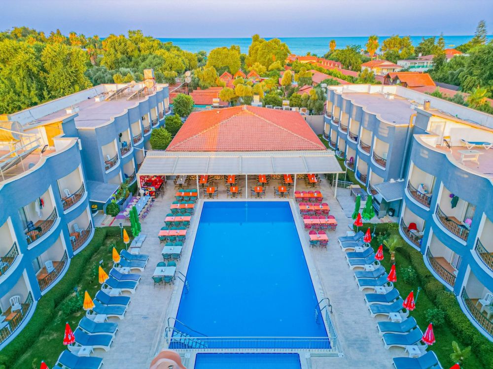 Sayanora Hotel 3*