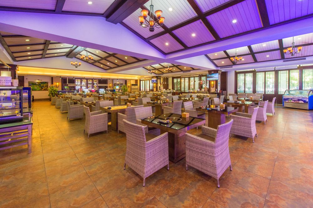 Sanya Shengyi Seaview Hotel (ex.Shengyi Holiday Villa Hotel Sanya) 4*