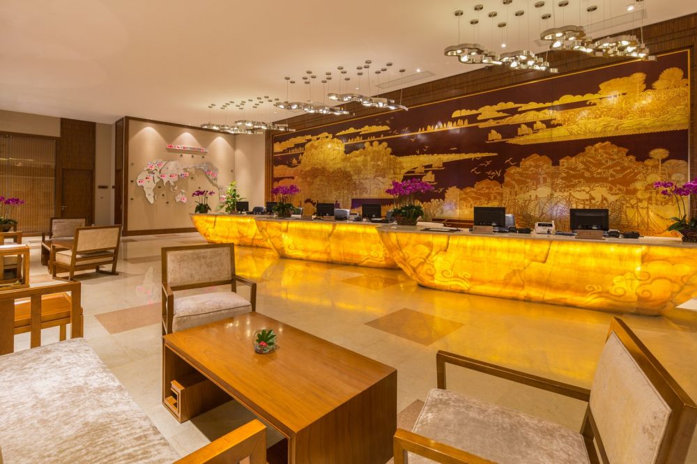 Jinghai Hotel & Resort 5*