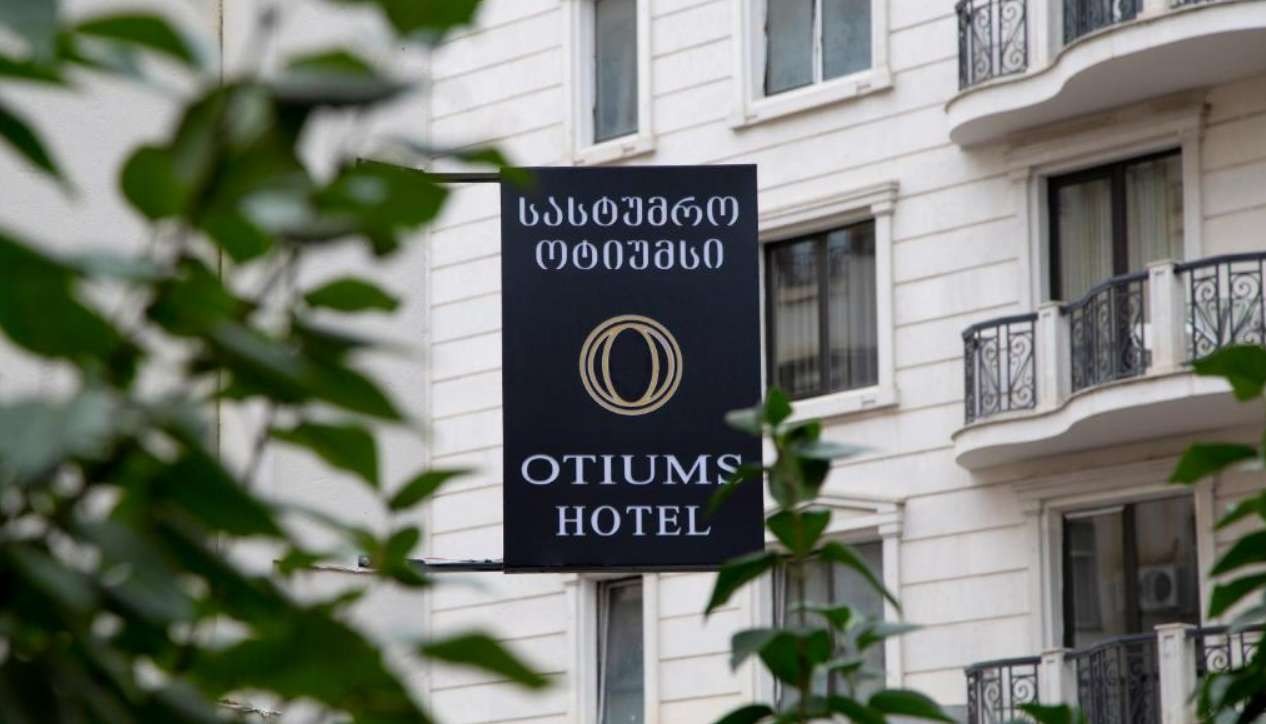 Otiums 3*