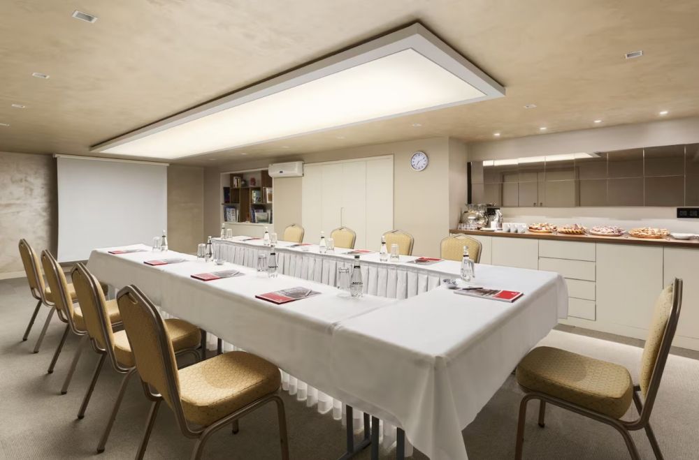 Ramada By Wyndham Istanbul Grand Bazaar 4*