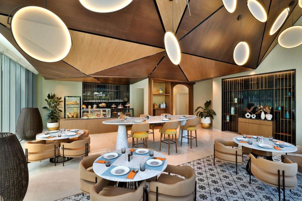 Tumbi Hotel Dubai The Palm, Tapestry Collection by Hilton 4*