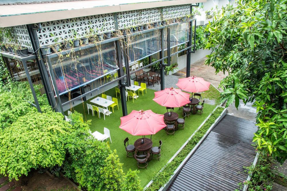 Lantana Hotel & Resort 4*