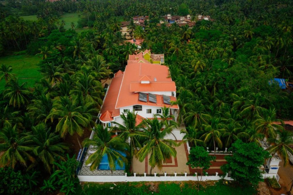 Krishna Beach Resort and Spa 3*