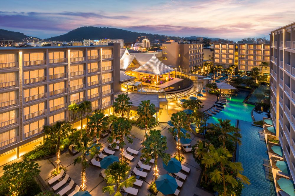 Grand Mercure Phuket Patong 5*