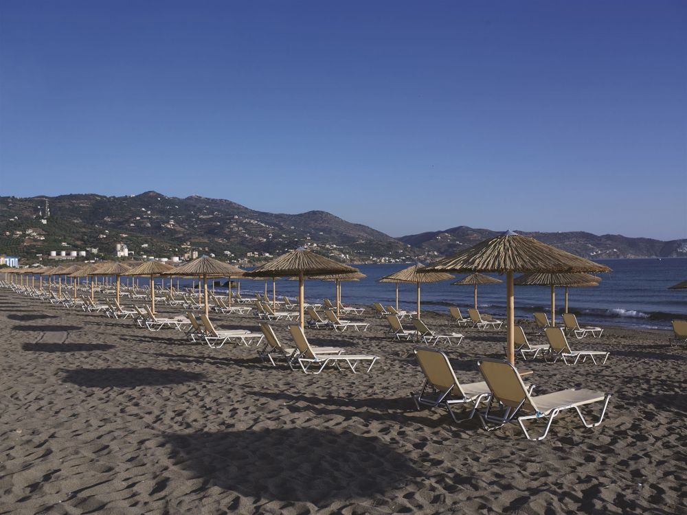 Atlantica Akti Zeus Hotel 4*