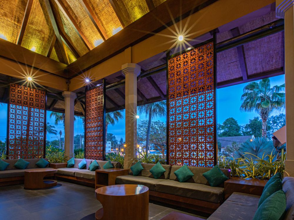Rawai Palm Beach Resort 4*