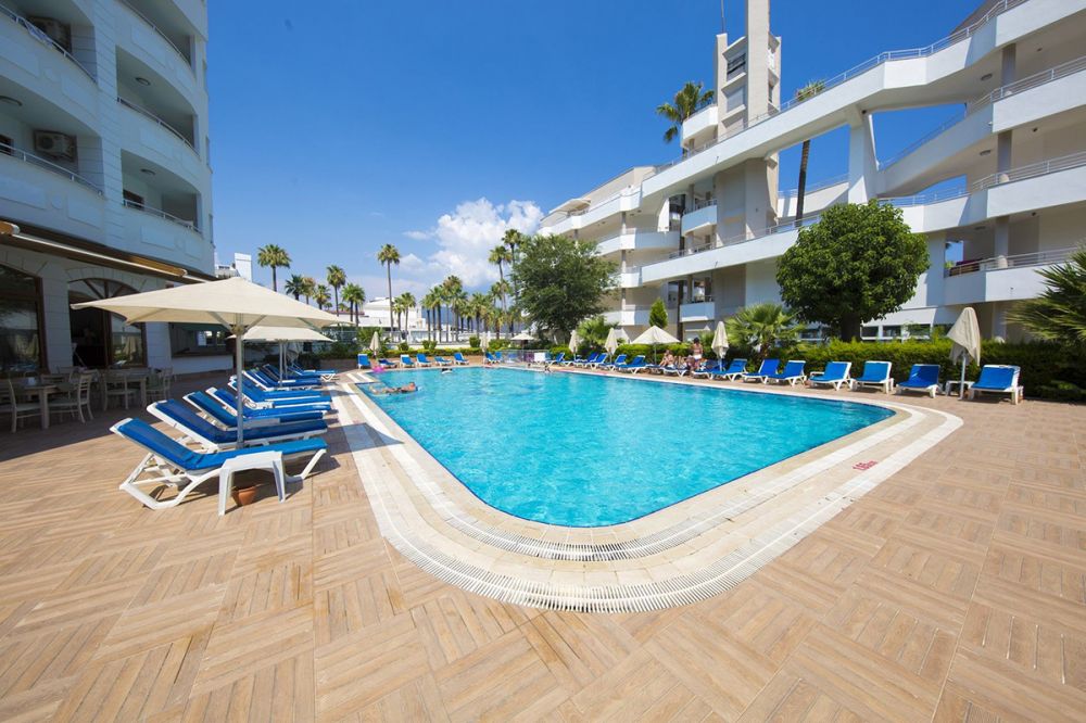 My Dream Hotel 4*