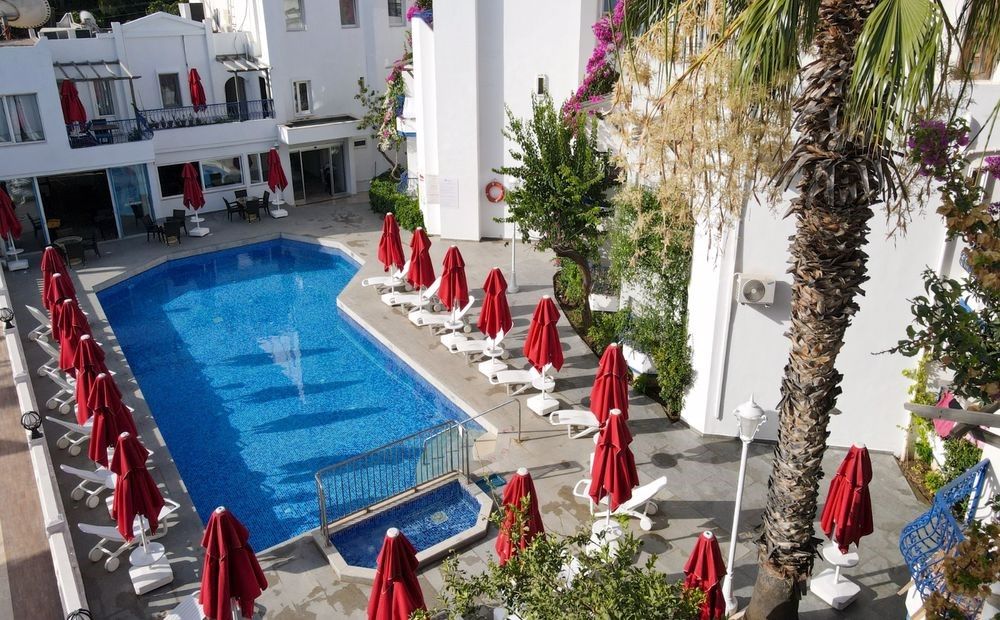 Serhan Hotel 3*