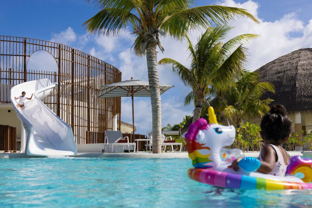 Centara Mirage Lagoon Maldives 4*