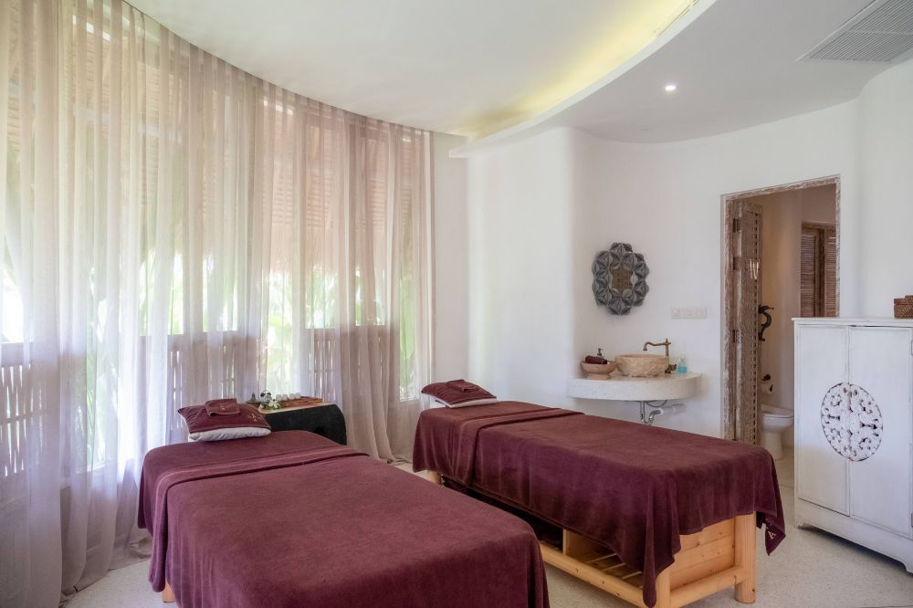 Eden Beach Khao Lak Resort & Spa 5*