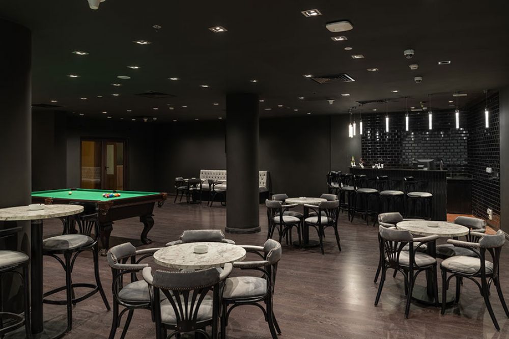 Rhactus Hotel 4*