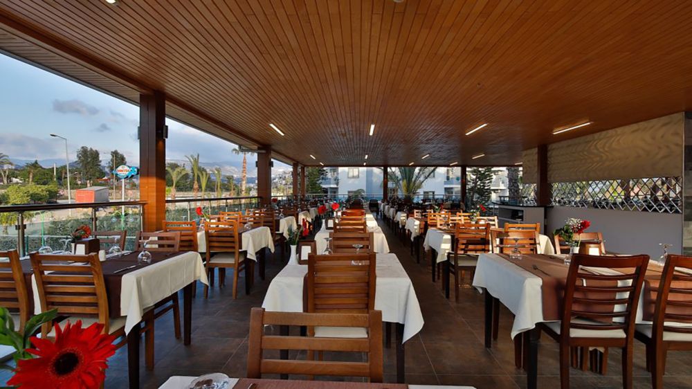 Oji Beach Hotel 4*
