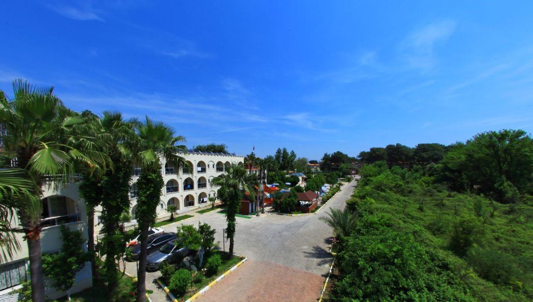 Hotel Golden Sun (Adults Only 12+) 3*