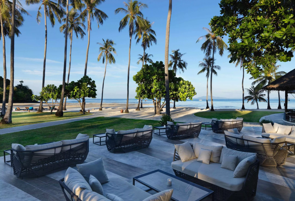 Saii Phi Phi Island Village (ex. Phi Phi Island Village Beach Resort) 5*