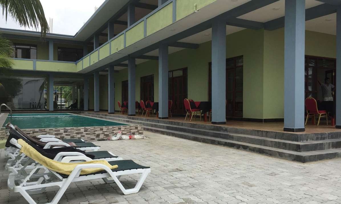 Serenade Beach Hotel 2*