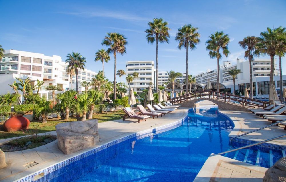 Adams Beach Hotel 5*