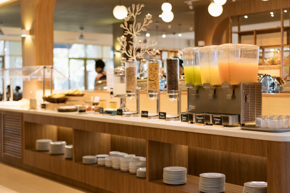 Apsara Beachfront Resort & Villas 4+