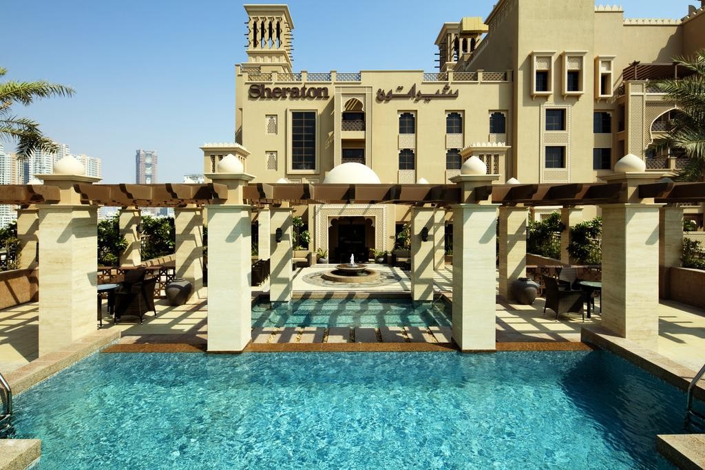 Sheraton Sharjah Beach Resort & SPA 5*