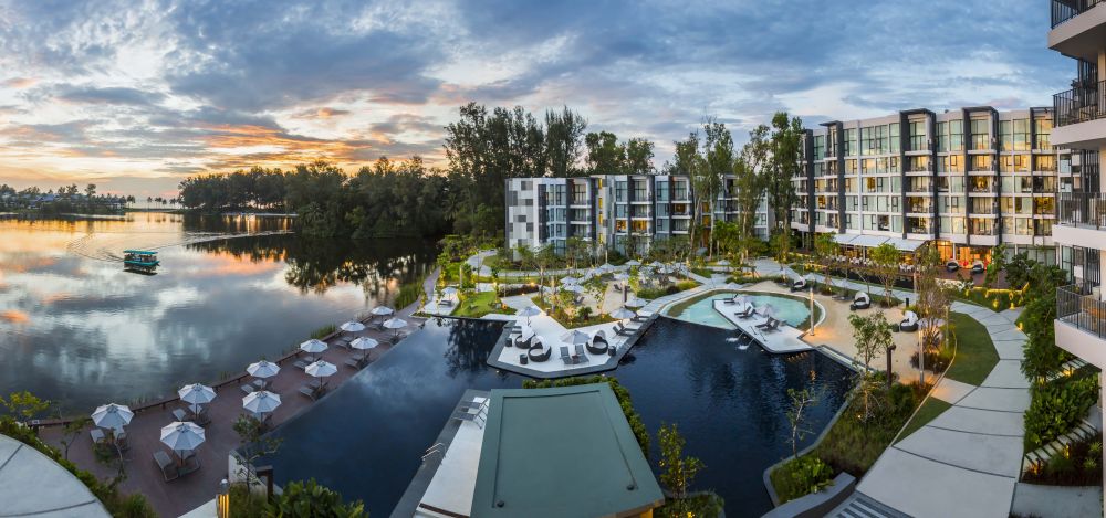 Cassia Phuket 4*