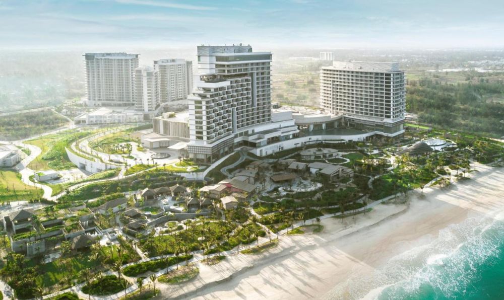 New World Hoiana Hotel 5*