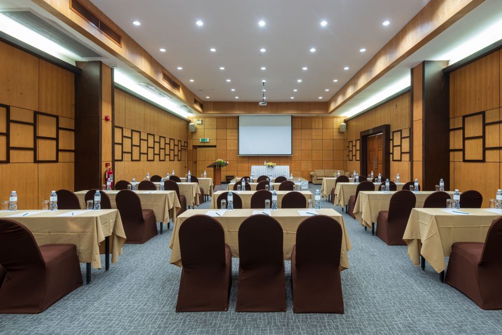 Pinnacle Grand Jomtien 4*