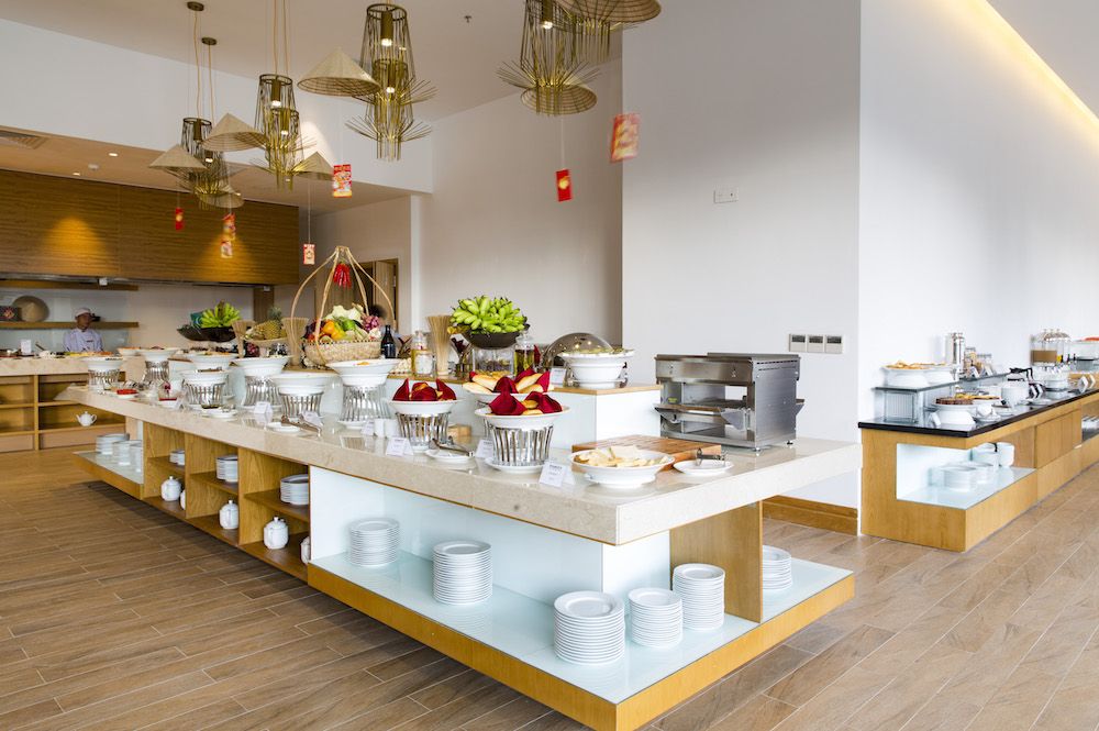 Star City Hotel & Condotel Beachfront Nha Trang 4+