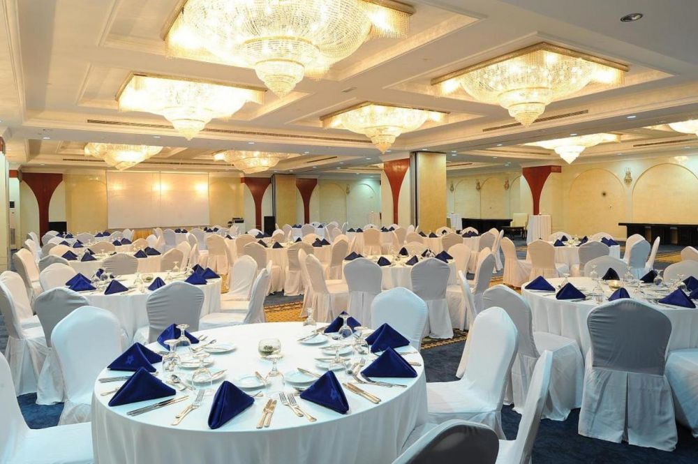 Sunday Holiday International Hotel (ex. Holiday International Hotel Embassy District) 4*