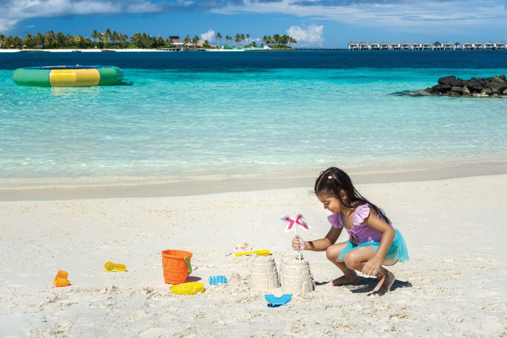 OBLU Xpereince Ailafushi 4*
