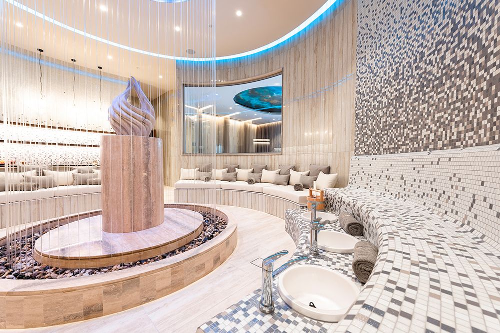 Adams Beach Hotel 5*