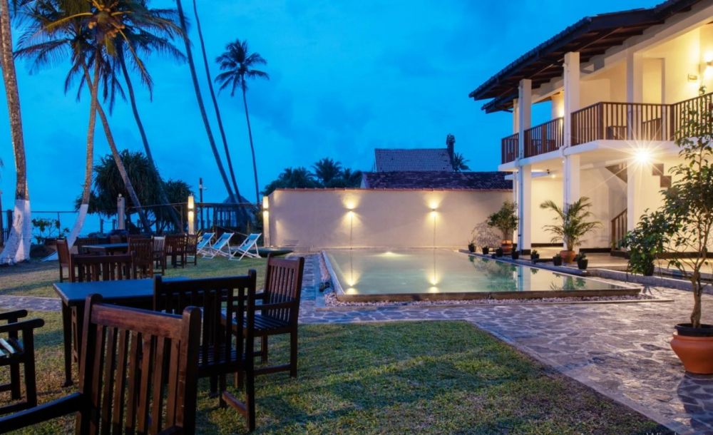 Shavara Beach 4*