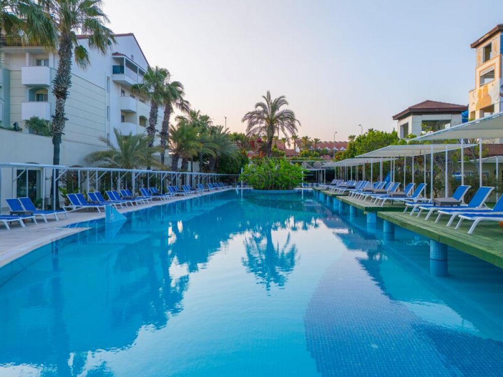 Sural Resort 5*