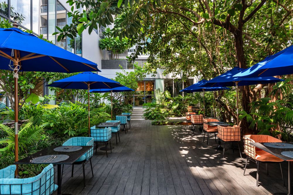 Hotel Indigo Phuket Patong 5*
