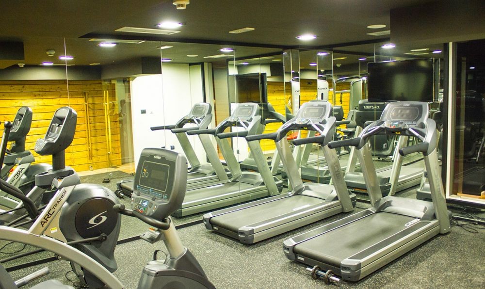 Aleksandar Hotel Restaurant & Wine Bar 4*