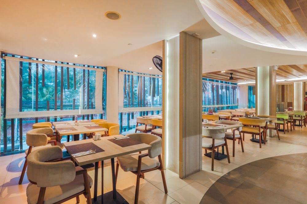 Holiday Inn Resort Phuket Karon Beach (ex. Destination Resorts Phuket Karon Beach) 4*