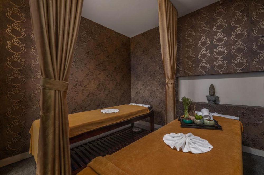 Emerald Hoian Riverside Resort 4*