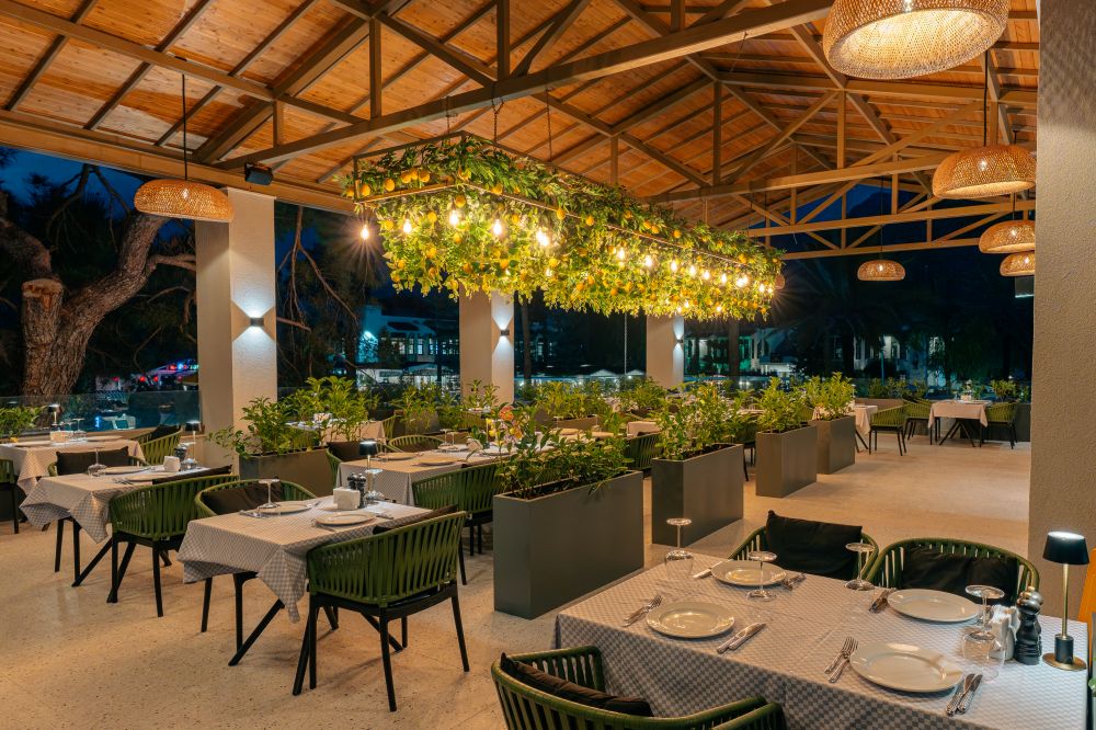 Pirates Beach Club 5*