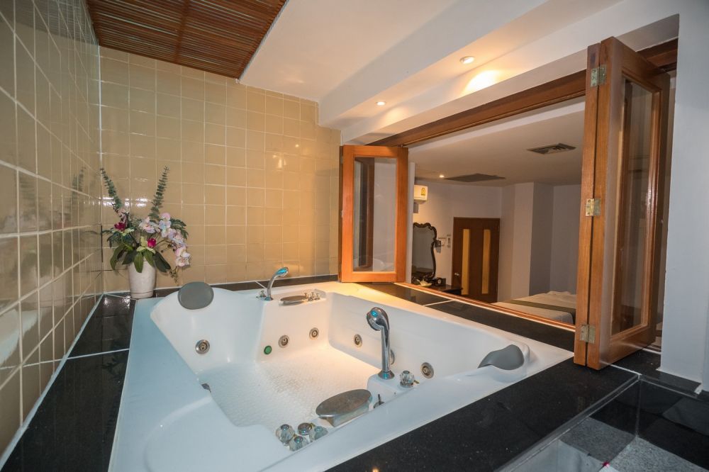 Long Beach Garden Hotel & Pavillons 4*